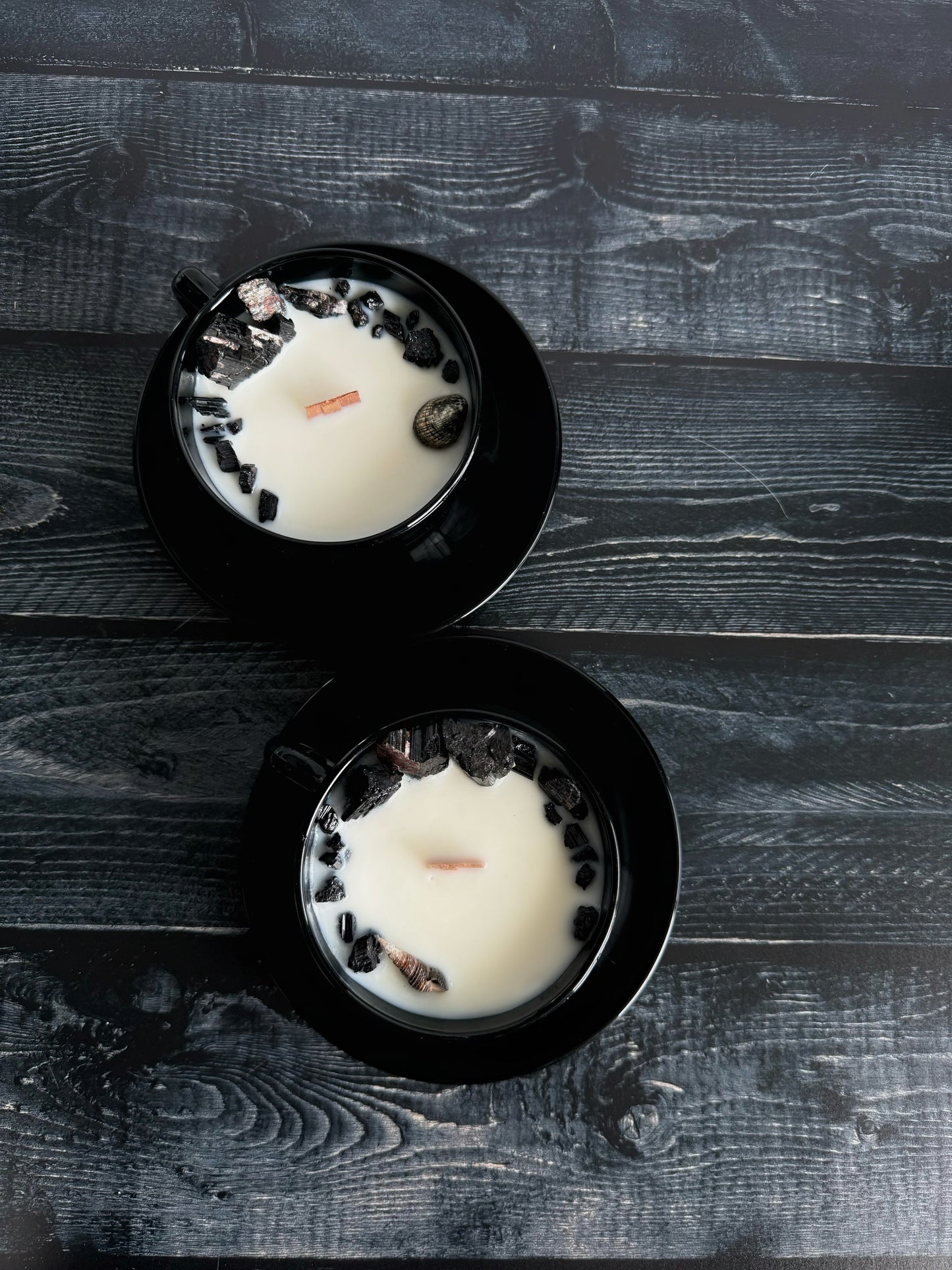 Vintage Black Tea Cup Candle