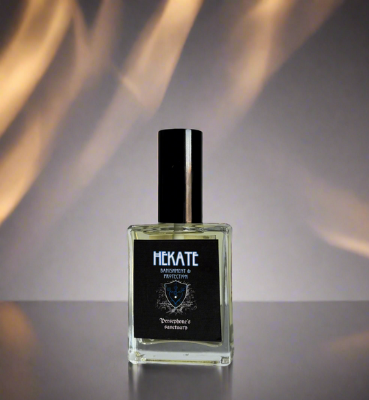 Hekate perfume