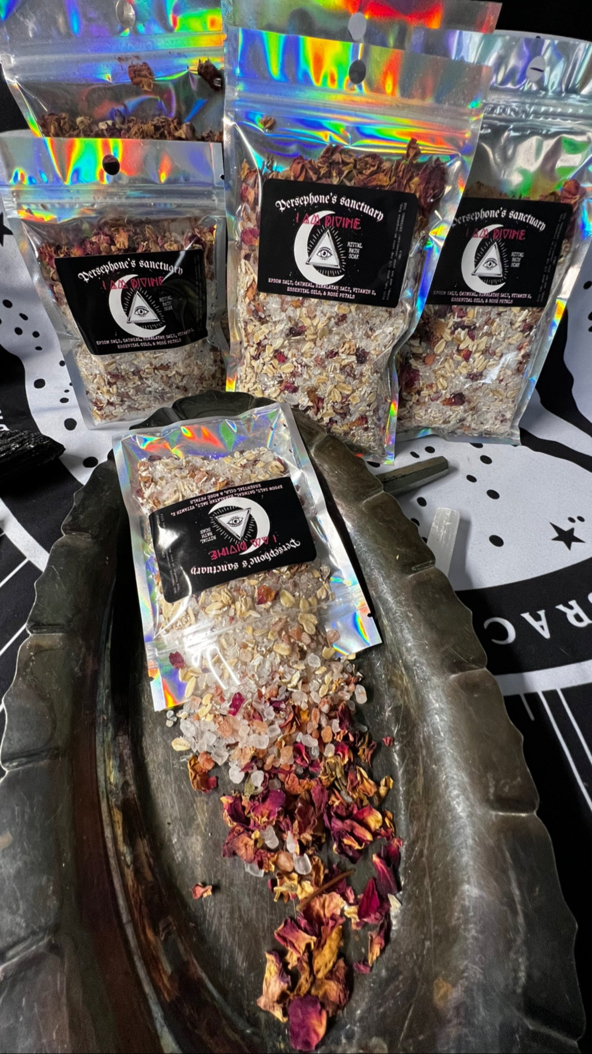 I Am Divine Ritual Bath Soak