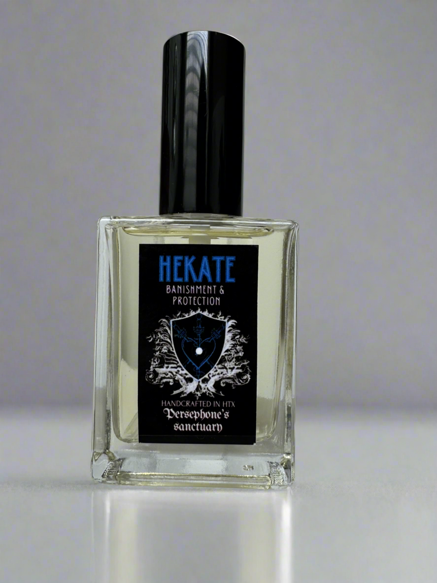 Hekate perfume